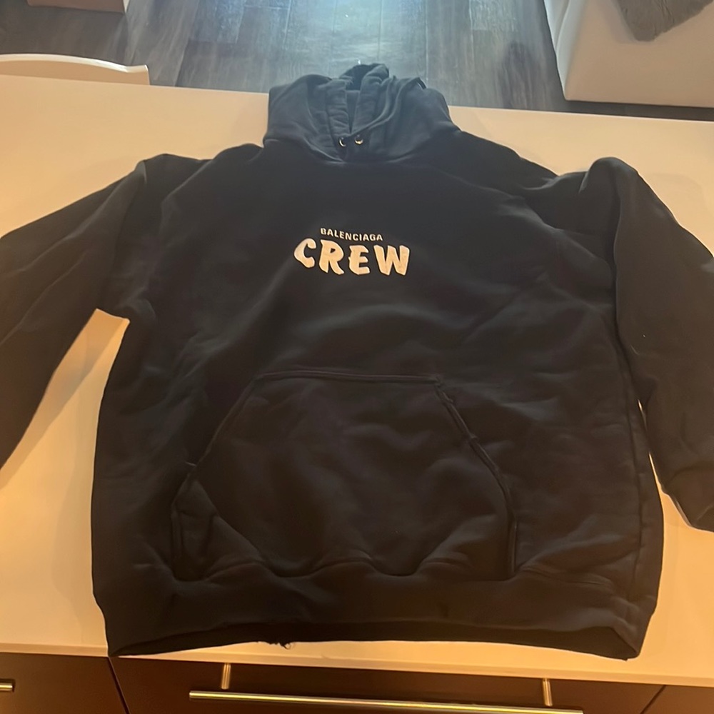 Balenciaga UNISEX small black hoodie. Men’s size